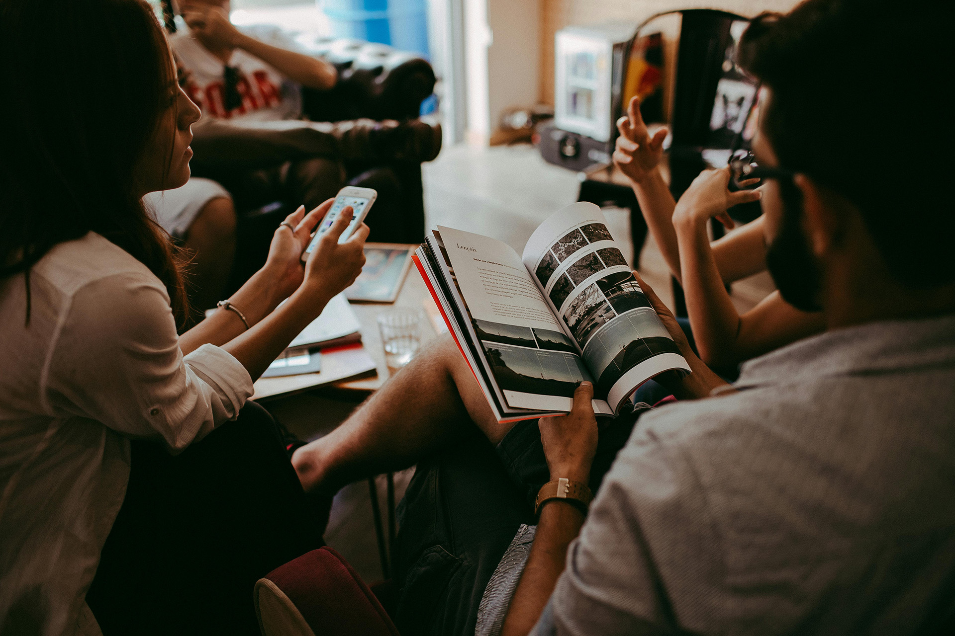 didacta_format_pexels-helenalopes-711009